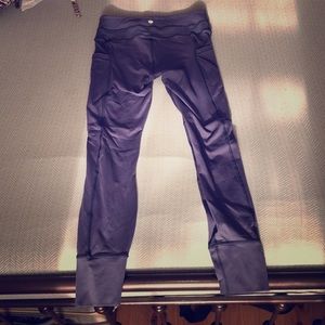 LULULEMON navy blue running leggings